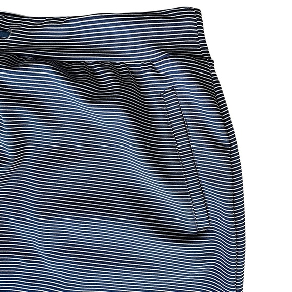 CHICO’S | NWOT ZENERGY SKORT NAVY BLUE & WHITE STRIPED UPF 50 | SIZE: 8/10 - Picture 3 of 13
